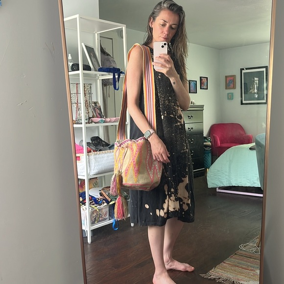 Handmade colorful woven bucket bag with tassels. Crossbody bag. - Picture 7 of 7